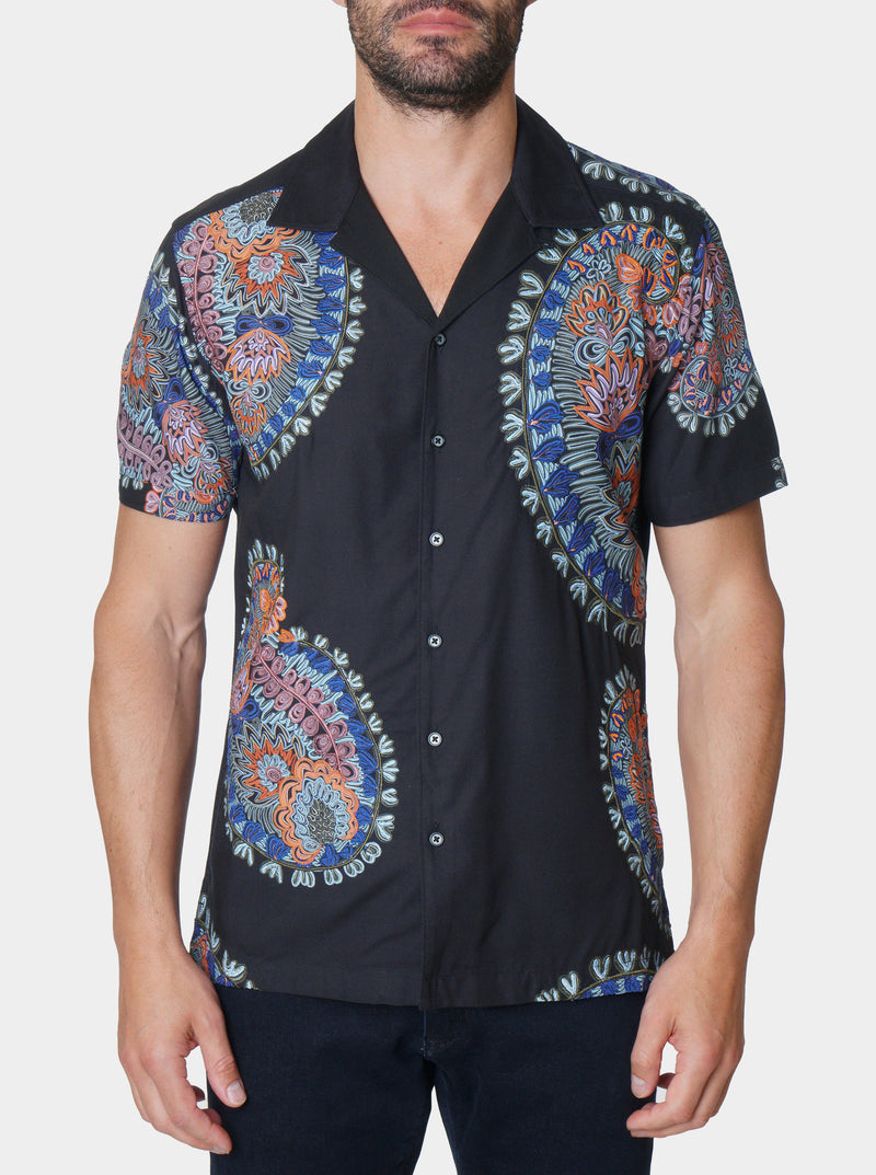 GOLIATH SHORT SLEEVE BUTTON DOWN SHIRT